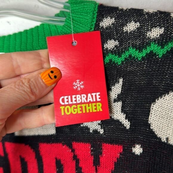 Celebrate Together Home Alone “Filthy Animal” Ugly Christmas Sweater. Size Small - Picture 8 of 8